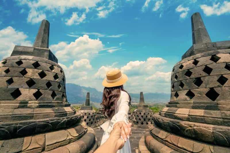 Billet Yogyakarta : Ascension du Borobudur et visite du temple de Prambanan