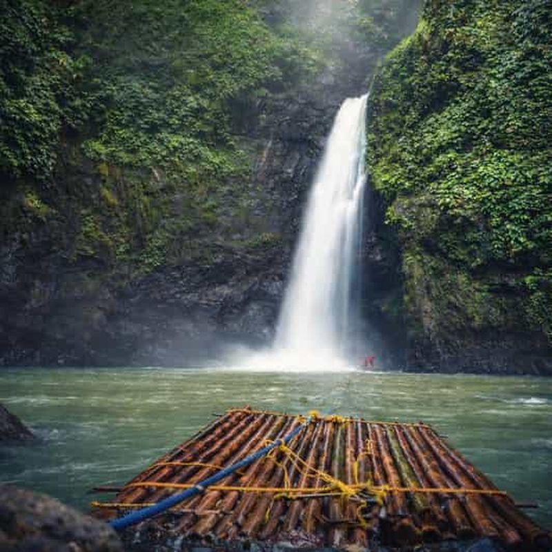 Billet Visite privée des chutes de Pagsanjan et du volcan Taal (2 en 1)