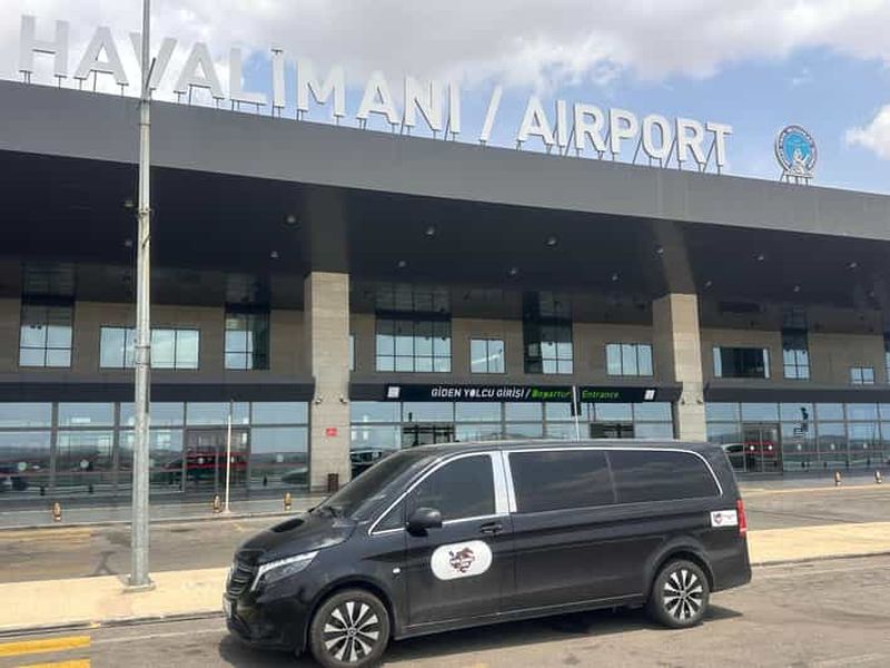 Billet Transfert aéroport privé/partagé depuis/vers les hôtels de Cappadoce