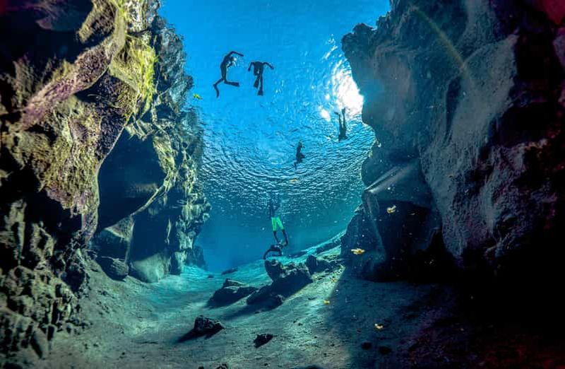 Billet Silfra : Snorkeling entre les continents. Photos professionnelles gratuites