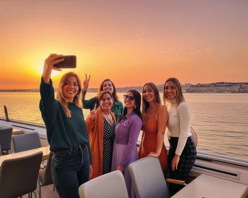 Billet Lisbonne : croisière au coucher du soleil avec boisson de bienvenue et collations