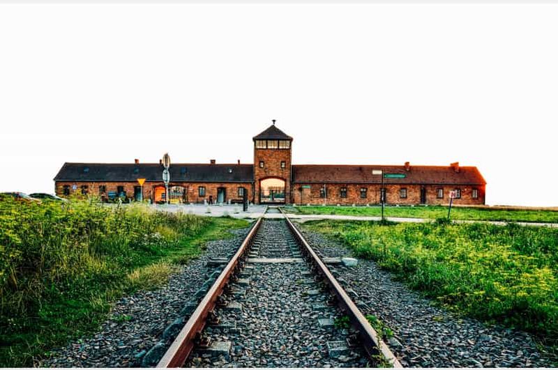 Billet Au départ de Cracovie : Visite d'Auschwitz-Birkenau et de l'usine de Schindler