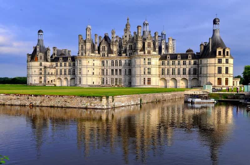 Billet A partir de Tours : Visite guidée des châteaux de Chenonceau et de Chambord