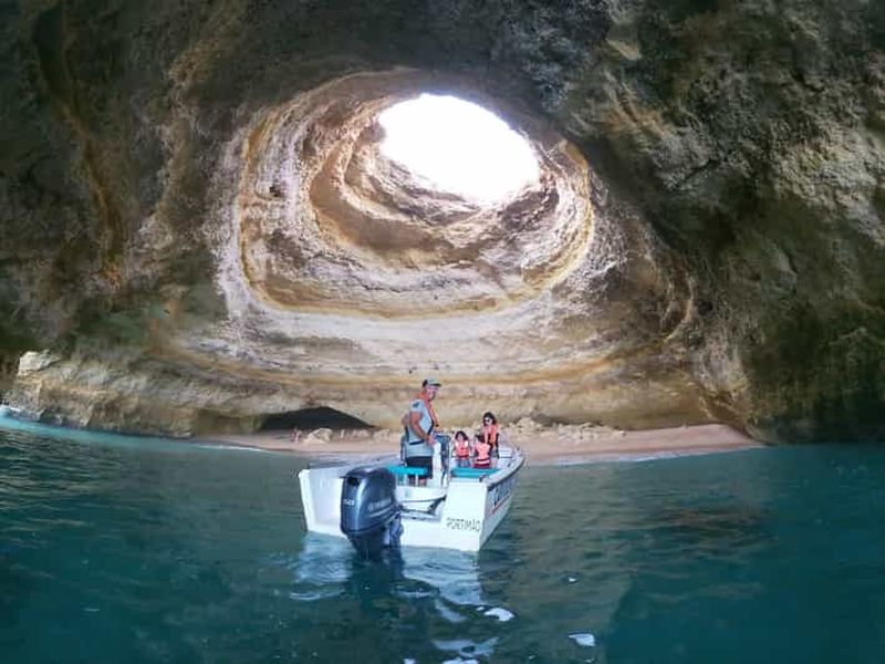 Billet De Carvoeiro: grottes de Benagil et excursion en bateau à Praia da Marinha