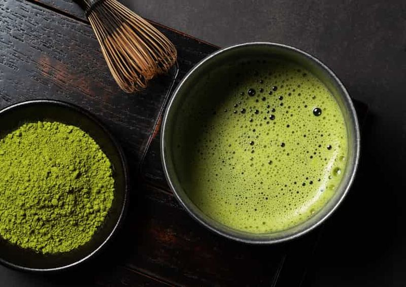 Billet Tokyo : expérience de préparation du matcha avec des mochi à Asakusa