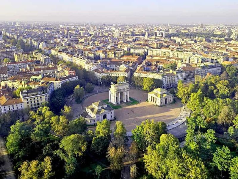 Billet Visite guidée de la tour Branca et du château Sforza