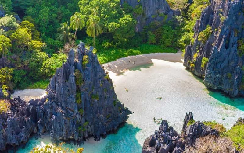 Billet El Nido : visite des temps forts, aller d'île en île, lagons et plages