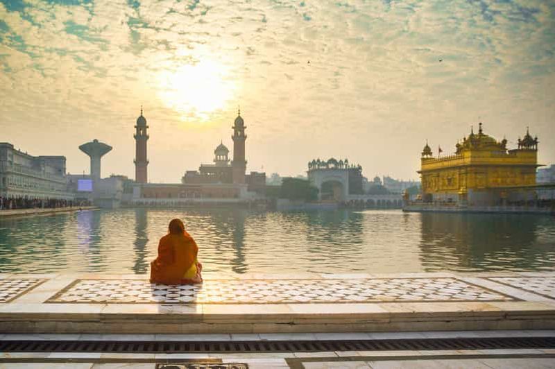 Billet Au départ de Delhi : 2 jours d'excursion au Temple d'Or d'Amritsar et à la frontière de Wagah