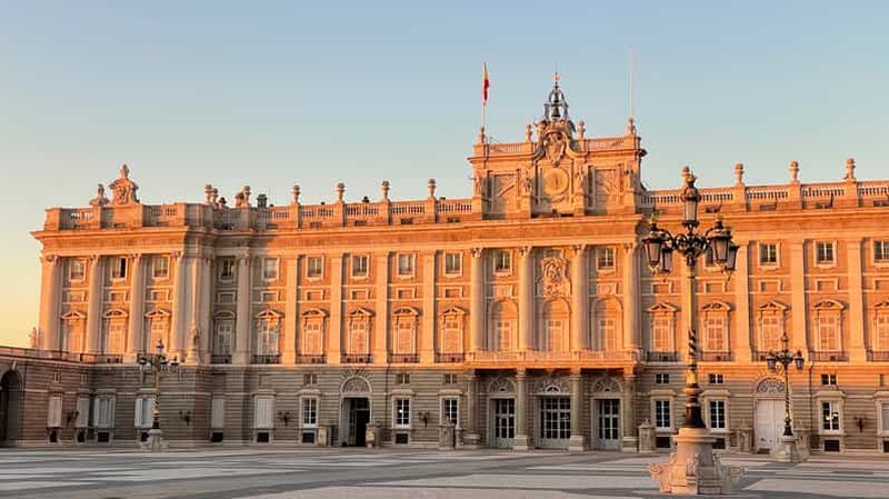 Billet Madrid : visite guidée du palais royal avec accès coupe-file