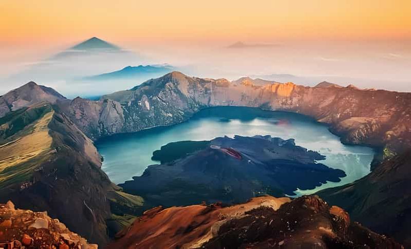 Billet Randonnée de 2 jours au sommet du mont Rinjani