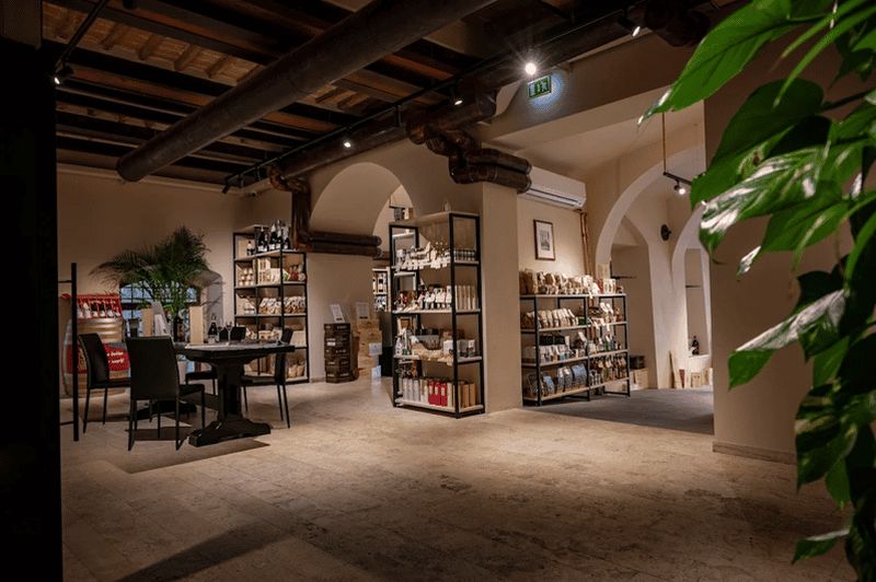 Billet Sienne : dégustation d'huile dans une œnothèque sur la Piazza del Campo