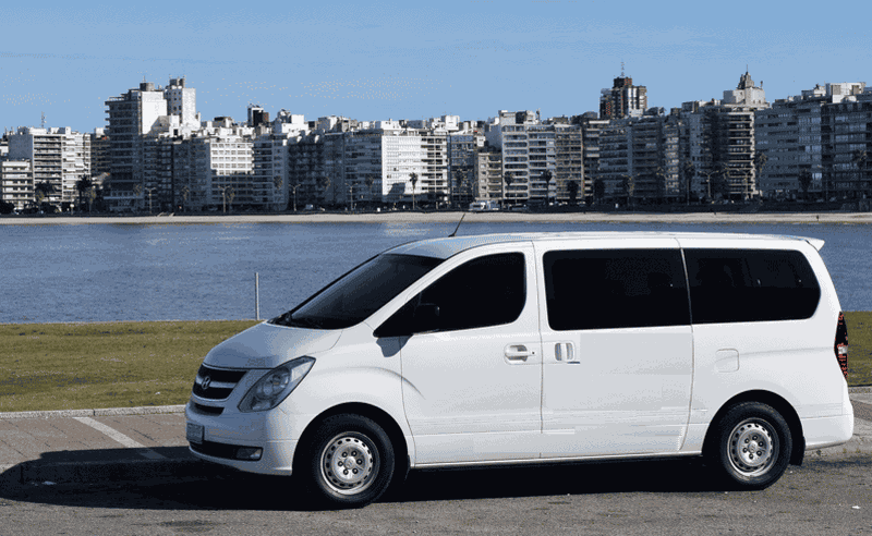 Billet Montevideo : Transfert aller simple ou aller-retour partagé à l'aéroport MVD