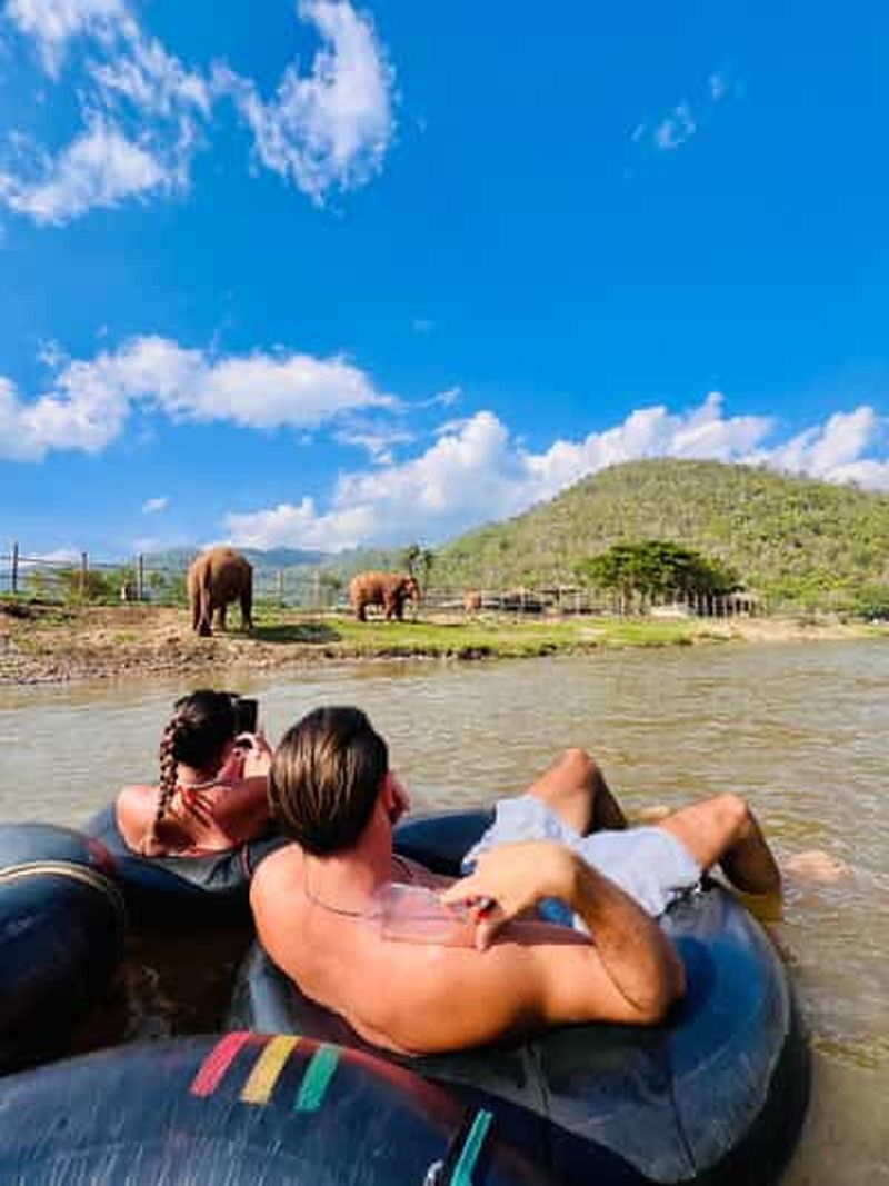 Billet Chiang Mai en 2 jours : randonnée, tubing et observation des éléphants