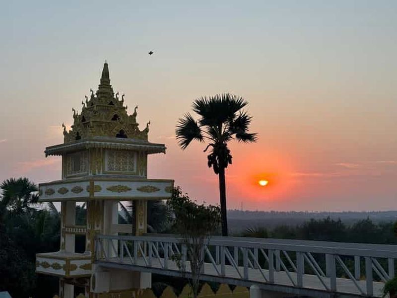 Billet Visite combinée des grottes de Kanheri et de la pagode Global Vipassana