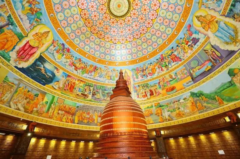 Billet Kandy : visite citadine, temple de la Dent et vues sur le lac