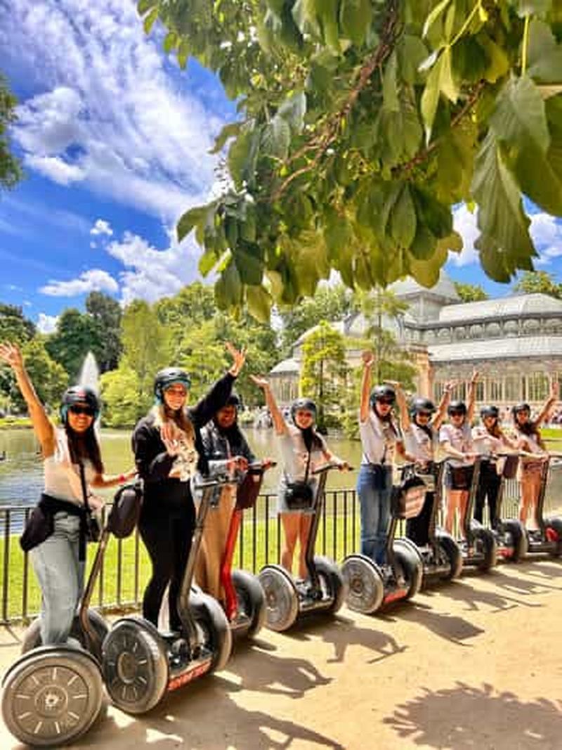 Billet Madrid : Visite en Segway de l'emblématique parc du Retiro