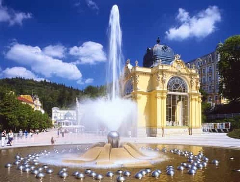 Billet Visite de Karlovy Vary et Marianske Lazne depuis Prague avec déjeuner