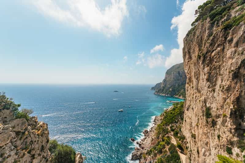 Billet Depuis Naples : Visite touristique du Golfe de Naples et de Capri en bateau