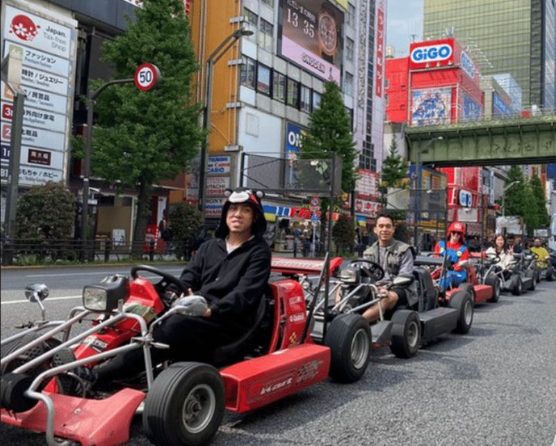Billet Akihabara : expérience de karting avec un guide de la région