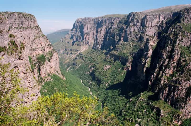 Billet Zagori : randonnée guidée d'une journée dans les gorges de Vikos