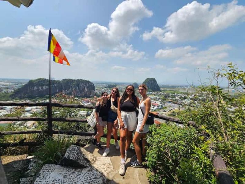 Billet Au départ de Hoi An : Sanctuaire de My Son et visite guidée des Montagnes de Marbre