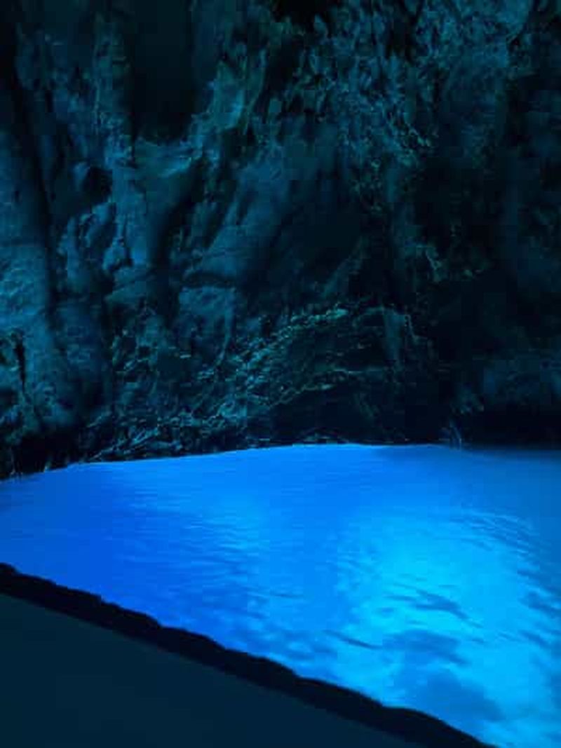 Billet Au départ de Split : Grotte bleue, Hvar et Mamma Mia, circuit de 5 îles