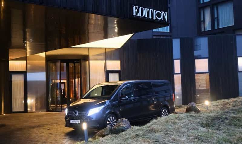 Billet Aéroport de Keflavík (KEF) : transfert privatif vers/depuis Reykjavík