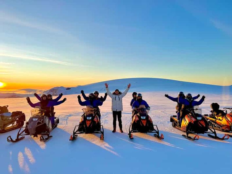 Billet Au départ de Husafell : excursion en motoneige sur le glacier Langjokull