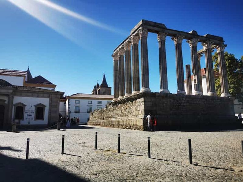 Billet De Lisbonne à Évora et Monsaraz : visite privée de l'Alentejo médiéval