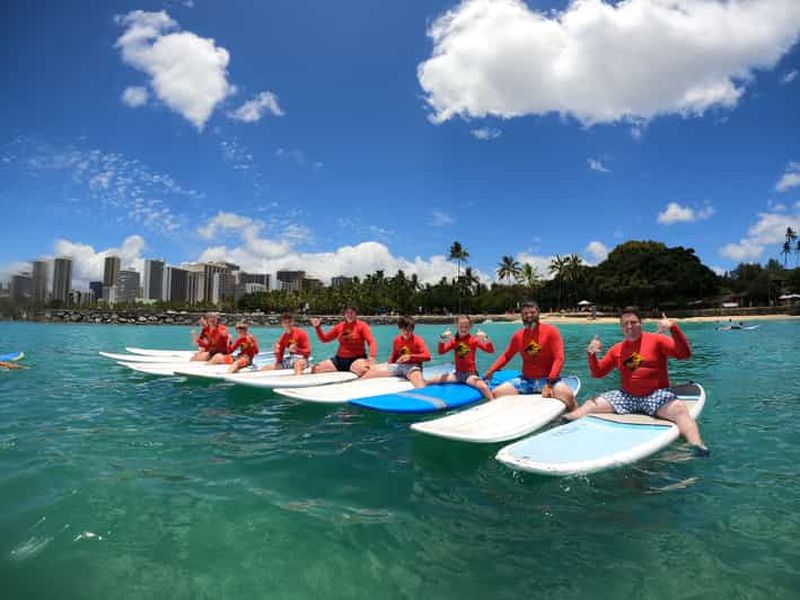 Billet Waikiki : cours de surf en famille, privés et en groupe