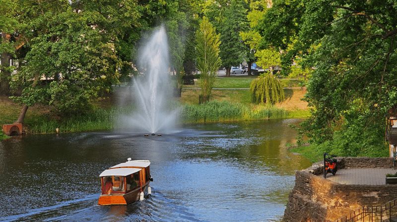 Billet Riga : tour en bateau sur les canaux avec boisson de bienvenue et audioguide