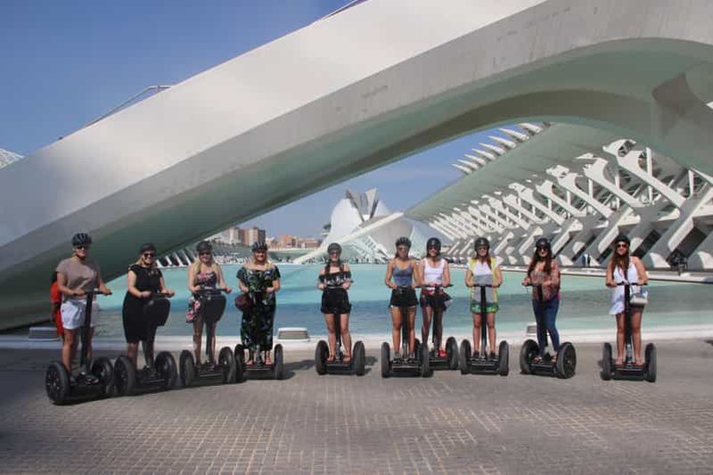 Billet Valence : Visite en Segway de la Cité des Arts et des Sciences