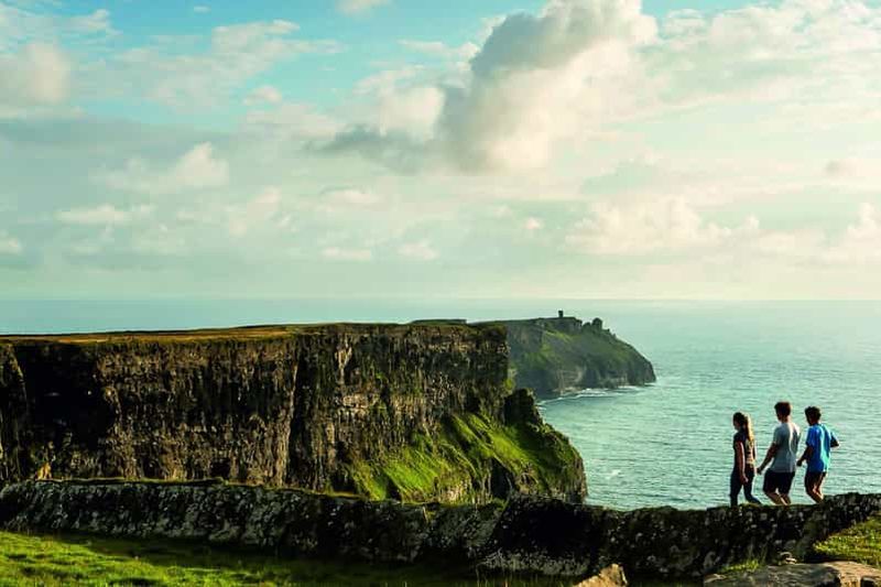 Billet Depuis Limerick : visite guidée d'une journée complète des falaises de Moher