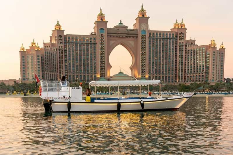 Billet Dubaï : sortie en bateau Abra à Atlantis, Palm, Ain Dubaï et Marina