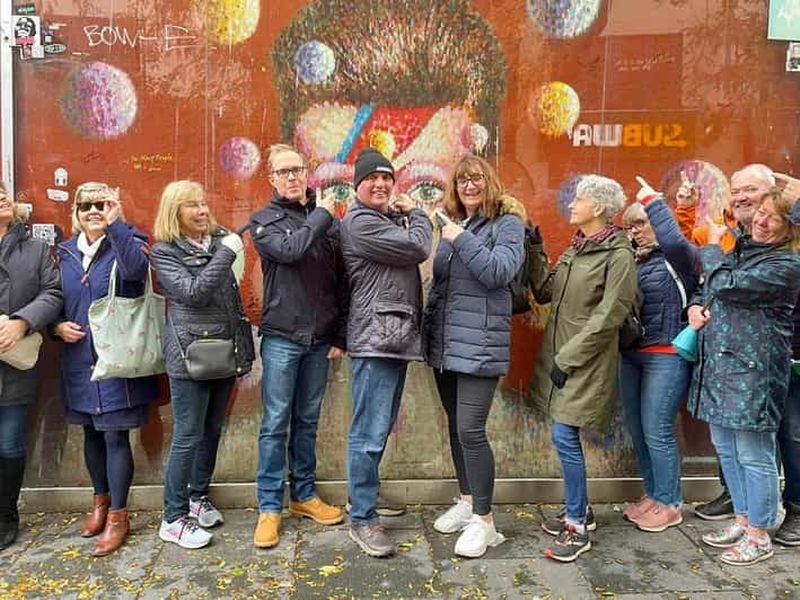 Billet Londres : visite à pied sur les traces de David Bowie à Brixton et Soho