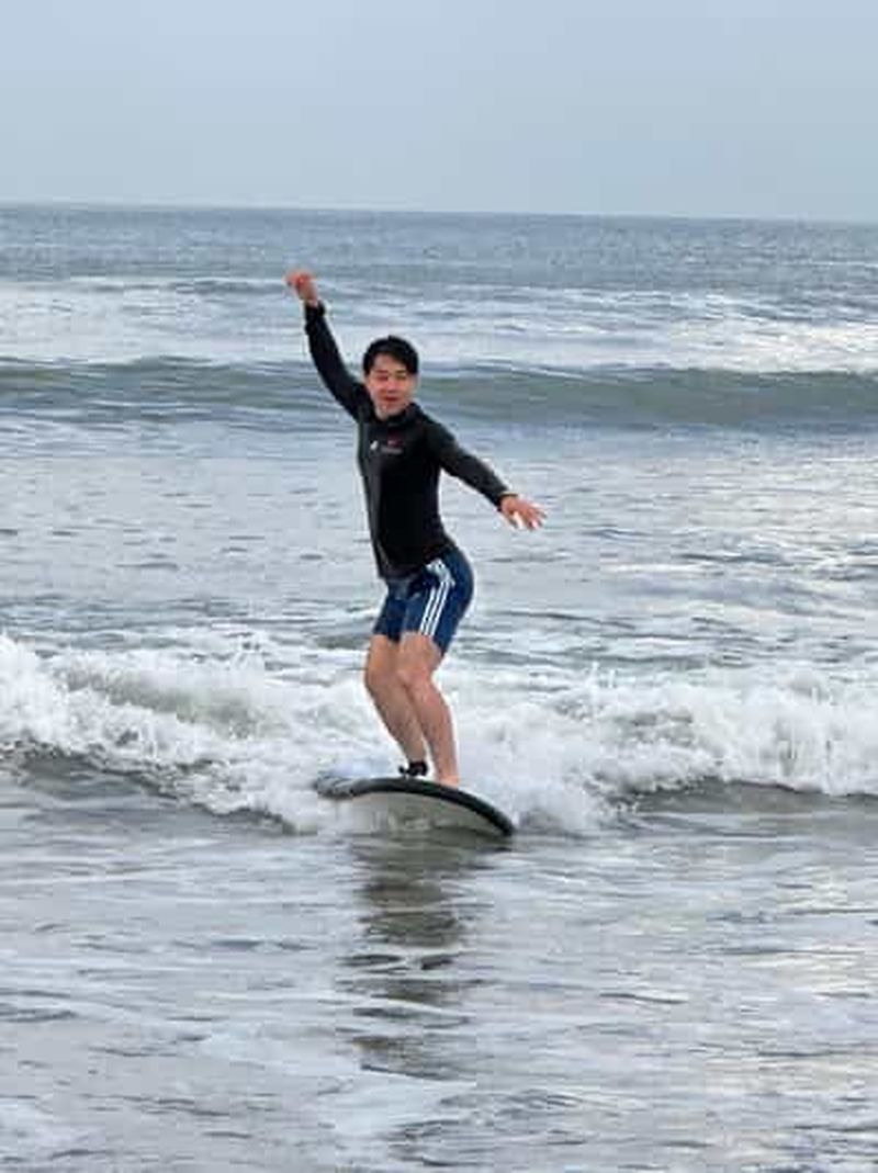 Billet Bali : cours de surf avec moniteur à Seminyak Beach