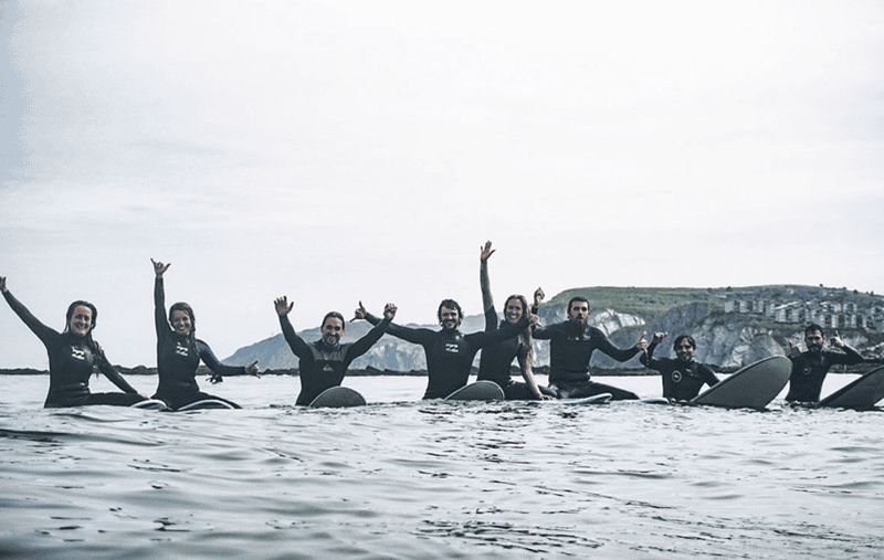 Billet Sopelana : Cours de surf pour tous les niveaux avec moniteur