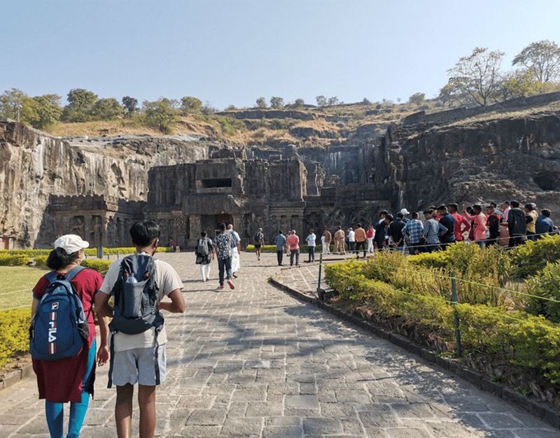 Billet Aurangabad : 3 jours de visite du cratère de Lonar, des grottes d'Ajanta et d'Ellora