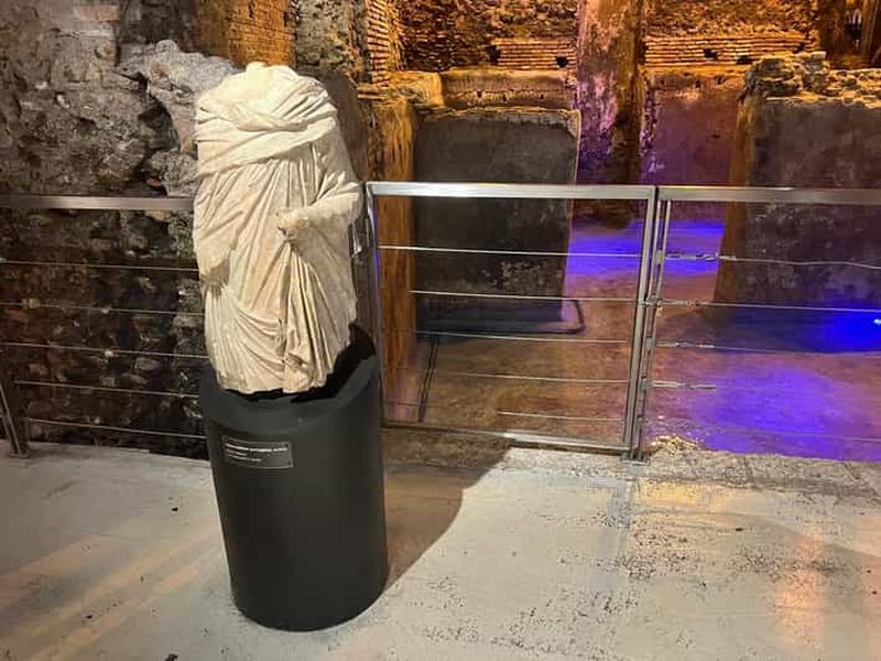 Billet Rome sous terre : Vicus Caprarius, fontaine de Trevi et place d’Espagne