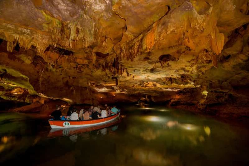 Billet Depuis Valence : visite des grottes de San José avec guide et billet d'entrée