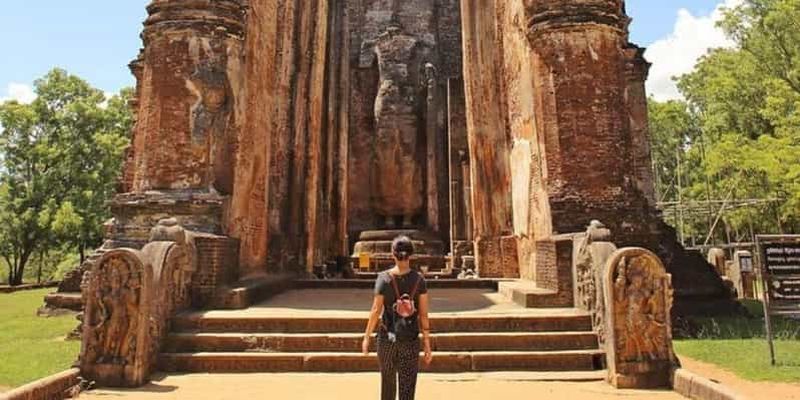 Billet Exclusif : visite guidée de l'ancienne ville de Polonnaruwa en tuk-tuk !