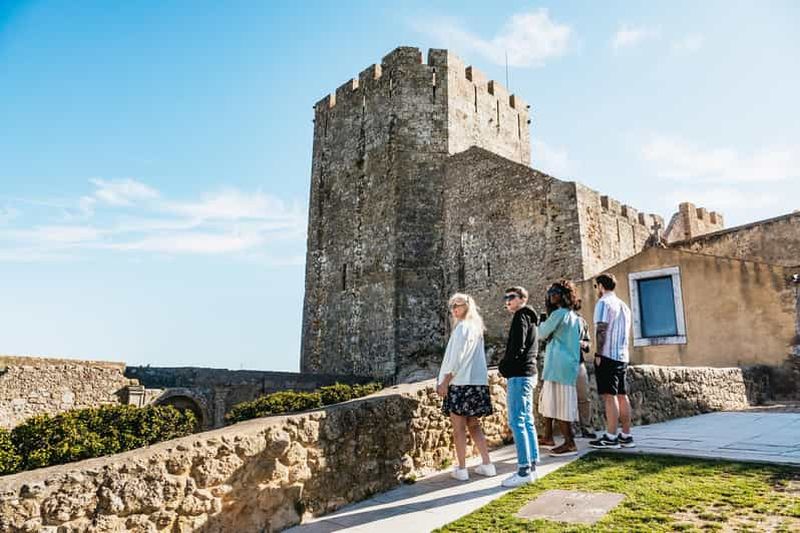 Billet Lisbonne : Excursion d'une journée à Arrábida et Sesimbra avec vin
