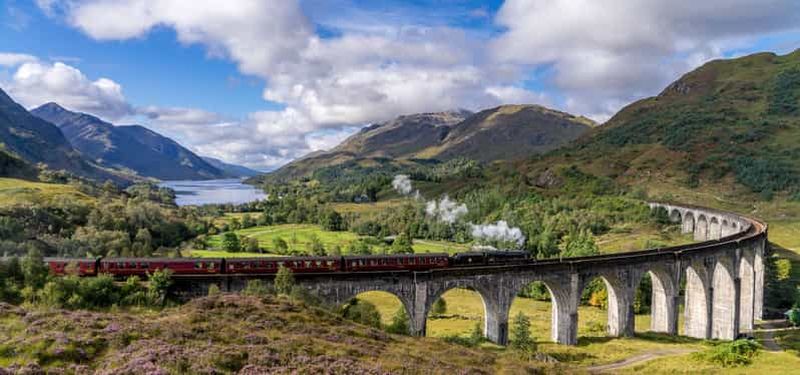 Billet Édimbourg : visite du viaduc de Glenfinnan, de Glencoe et du Loch Shiel