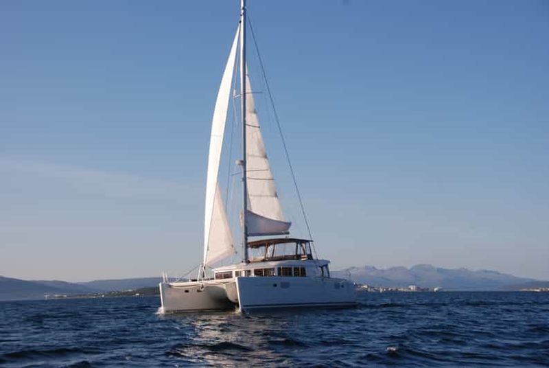 Billet Tromsø : Croisière de luxe en catamaran dans les fjords et les îles