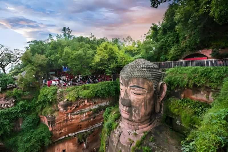 Billet Depuis Chengdu : excursion au bouddha géant de Leshan en train à grande vitesse