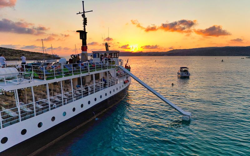 Billet Croisière au coucher du soleil au Blue Lagoon