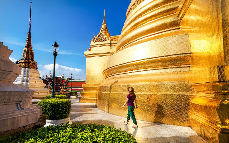 Billet Visites fortes de la ville de Bangkok - Grand Palais, Wat Arun et Wat Pho visite guidée à pied