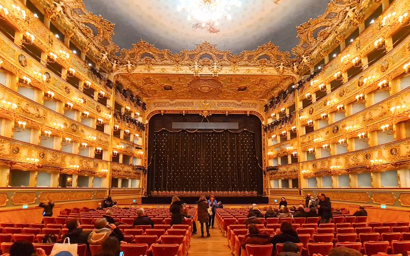 Billet Billets coupe-file avec audioguide pour le Teatro La Fenice