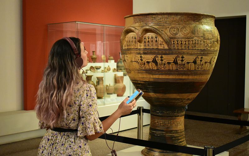 Billet Entrée au Musée national archéologique avec audioguide polyglotte