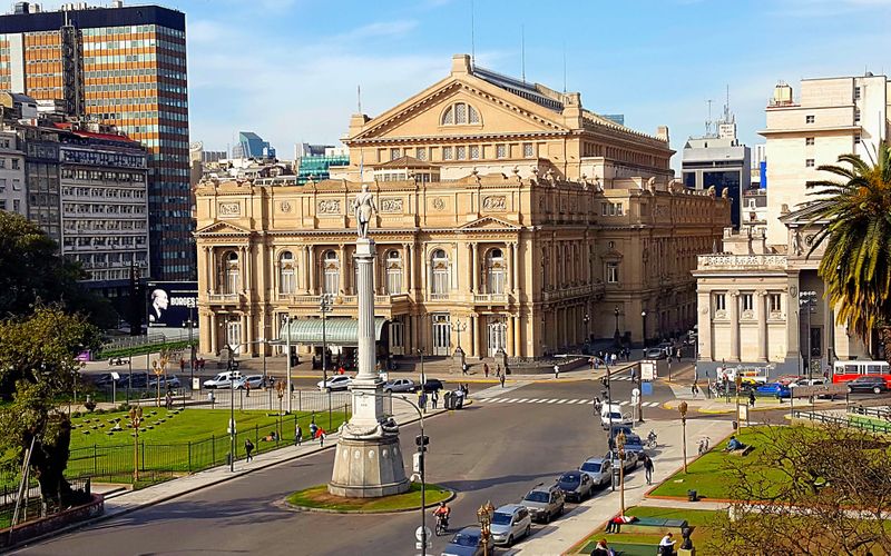 Billet Billets pour le Teatro Colón et MALBA avec visite à pied de la ville